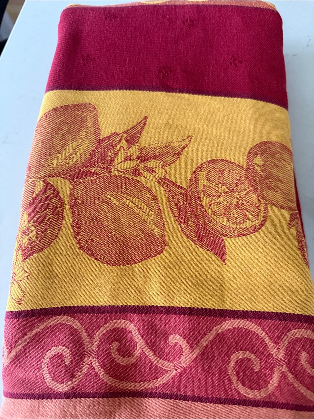 Italian tablecloth and napkins